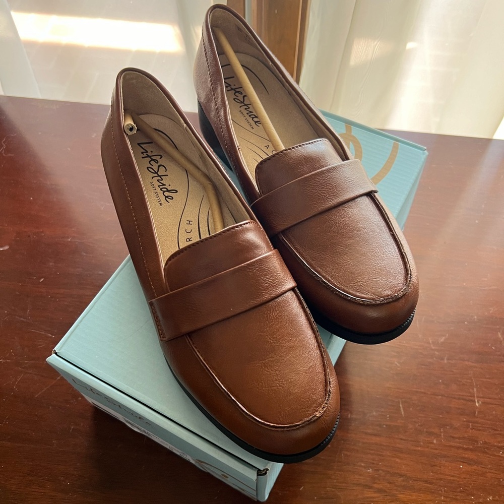 NWT LifeStride Sonoma Loafer